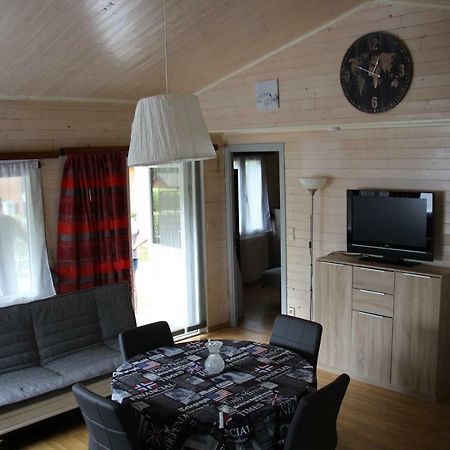 Chalet Les Brulins Hotel Resteigne Luaran gambar