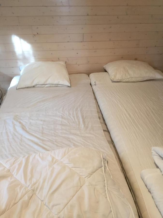Chalet Les Brulins Hotel Resteigne Luaran gambar