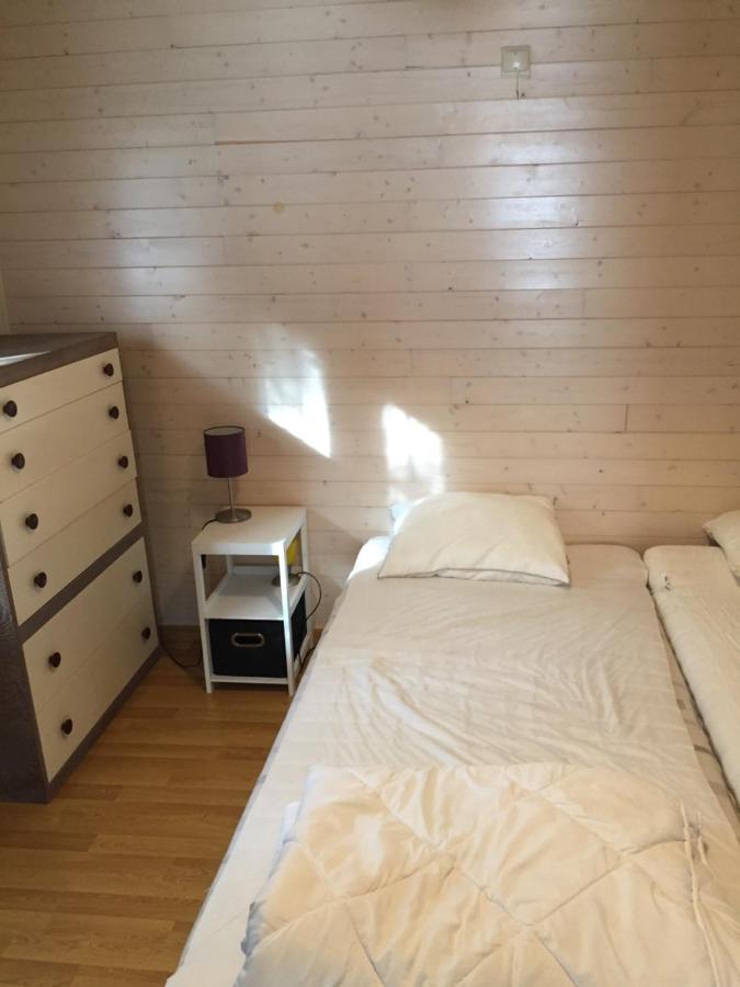 Chalet Les Brulins Hotel Resteigne Luaran gambar