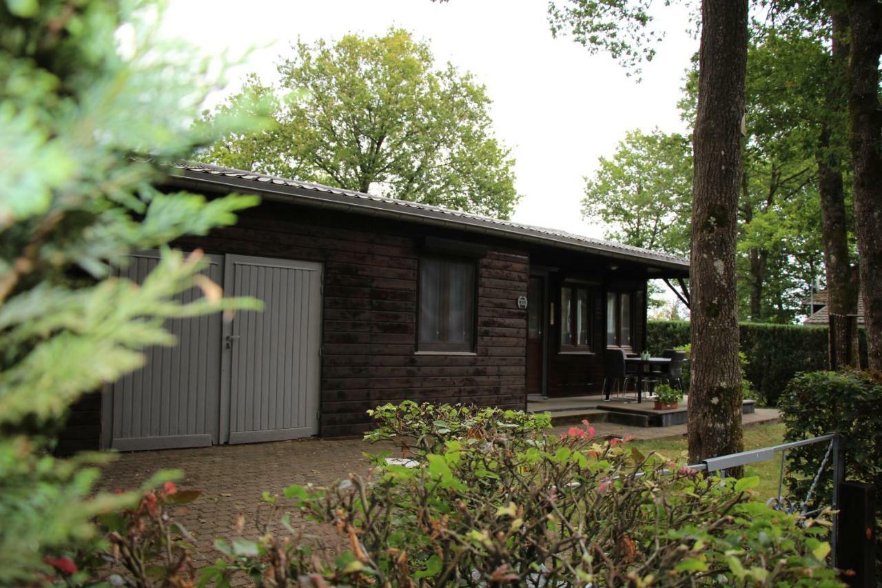 Chalet Les Brulins Hotel Resteigne Luaran gambar